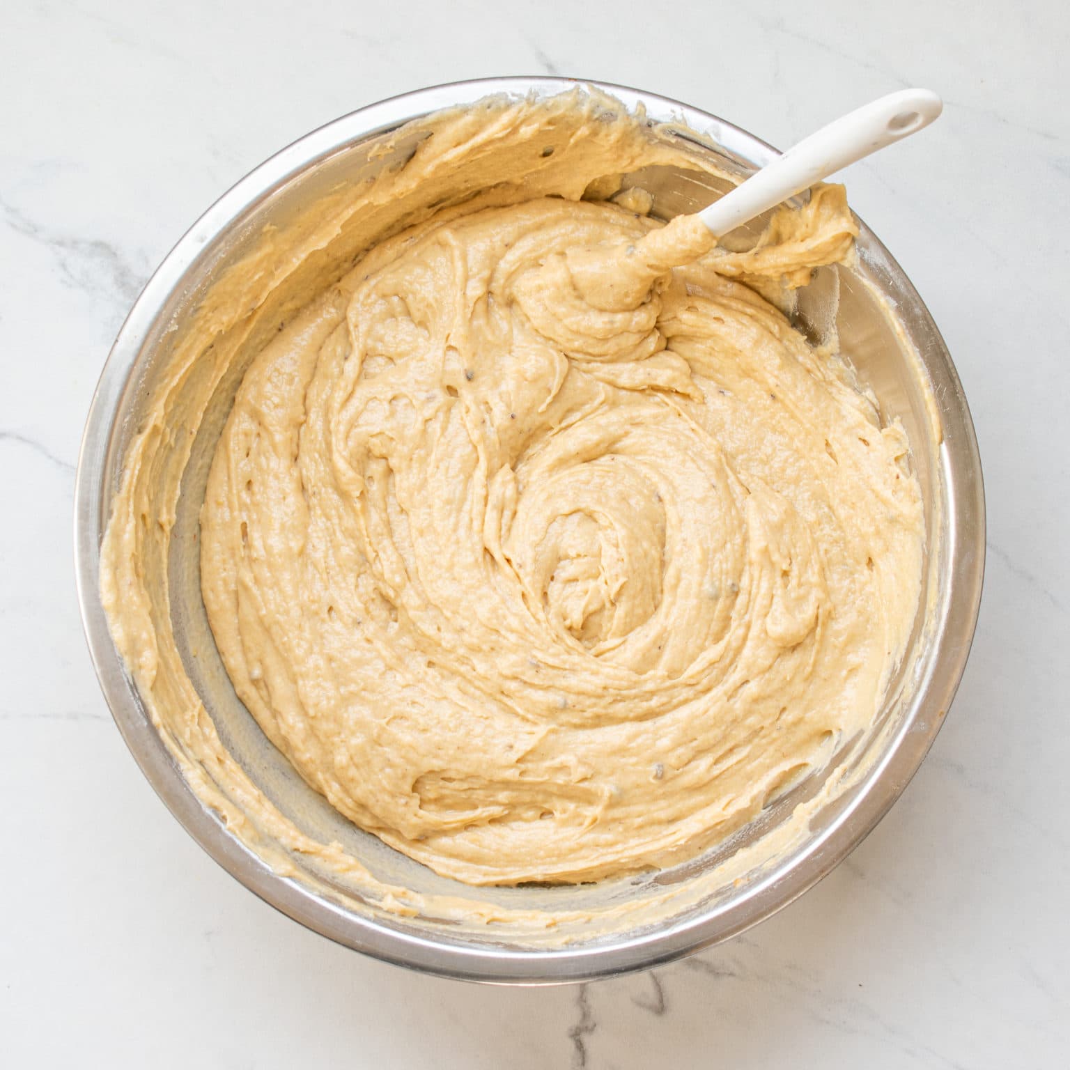 Mix pawpaw cake batter